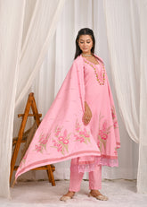 Gulabi Nazakat Hand Embroidered Kurta Dupatta Set